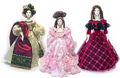сувенирные фарфоровые куклы в светских платьях