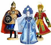 сувенирные фарфоровые куклы в костюмах персонажей сказок