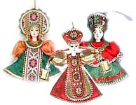 подвесные мини-куколки в национальных и исторических костюмах