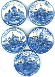 декоративные тарелочки-медальоны с видами Санкт-Петербурга и Москвы